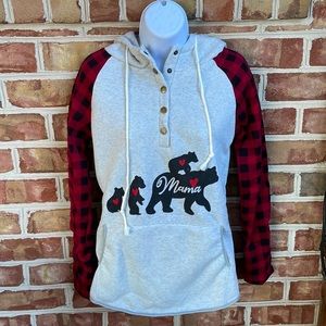 New Mama Bear with babies snap hoodie sweatshirt with kangaroo pocket XS fit